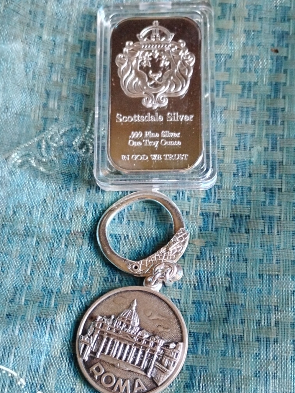 Roma Keychain&Silver Ring&Ounce Silver Billion Bar